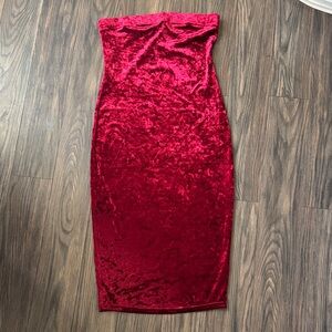 Mind Code Strapless Red Velvet Dress